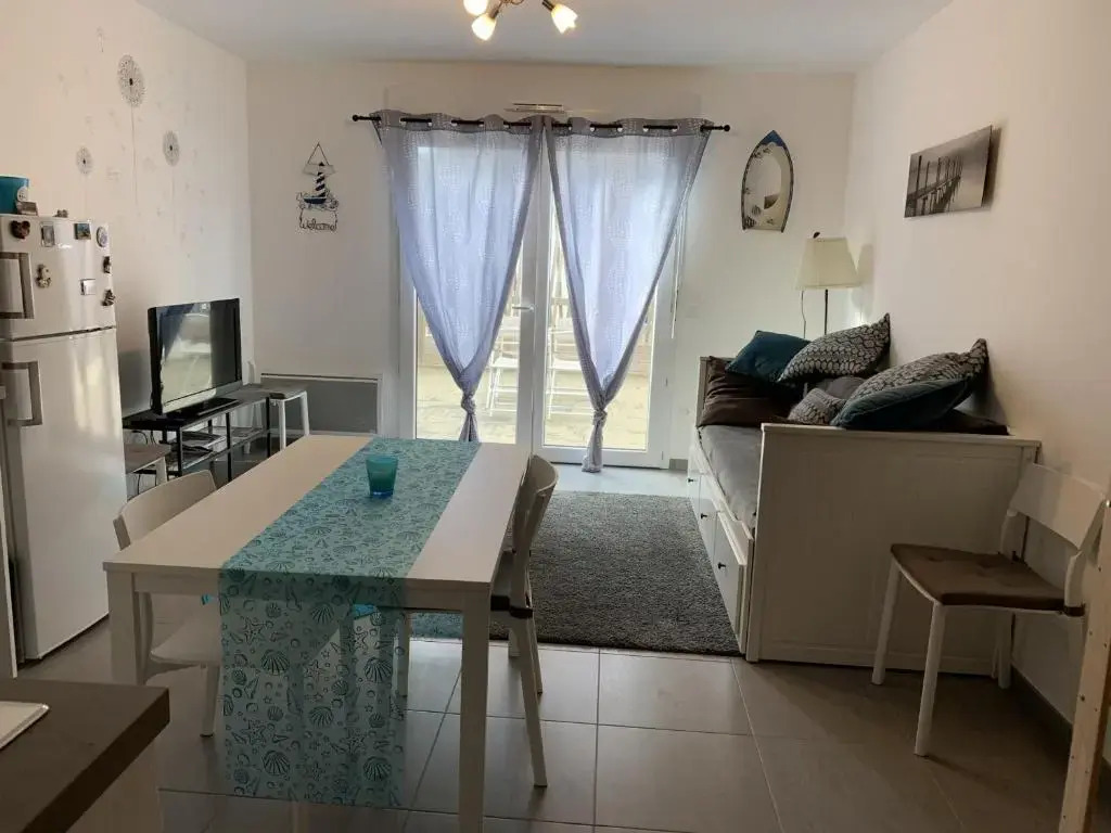 Charmante Maisonnette Proche de la Mer avec Jardin, Parking, et Toutes Commodités à Quend-Plage - FR-1-482-73