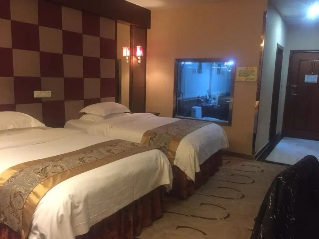 Tianyi Hotel