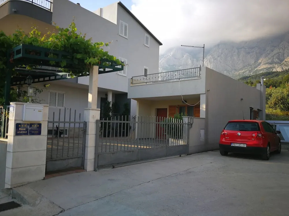 Apartments Avdić