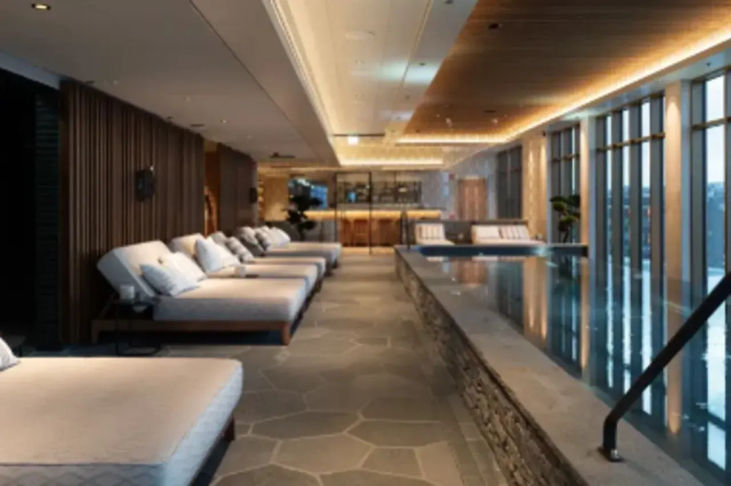 Elite Hotel Frost - Hotel & Spa