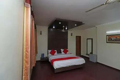 Bombay Hotel by OYO Rooms