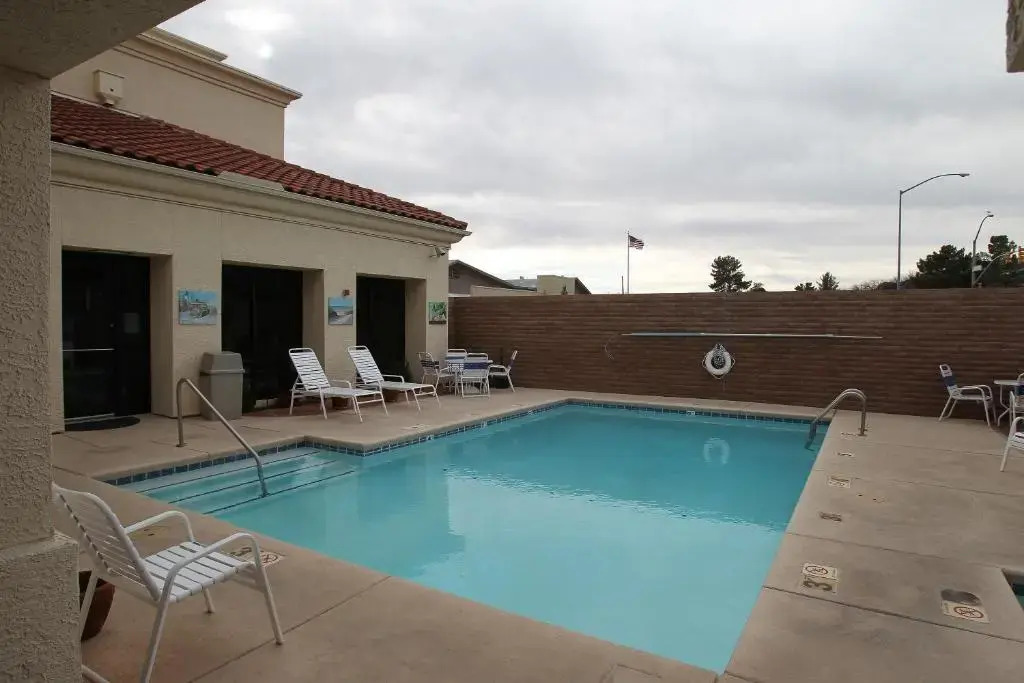 Gateway Studio Suites