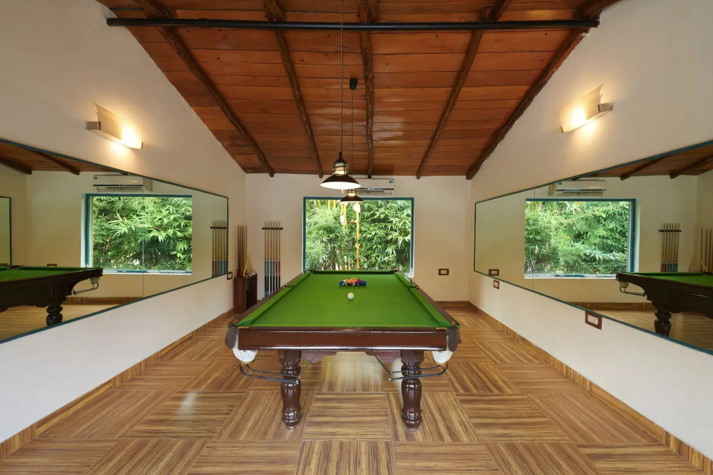 Aacorn Hideaway Resort & Spa