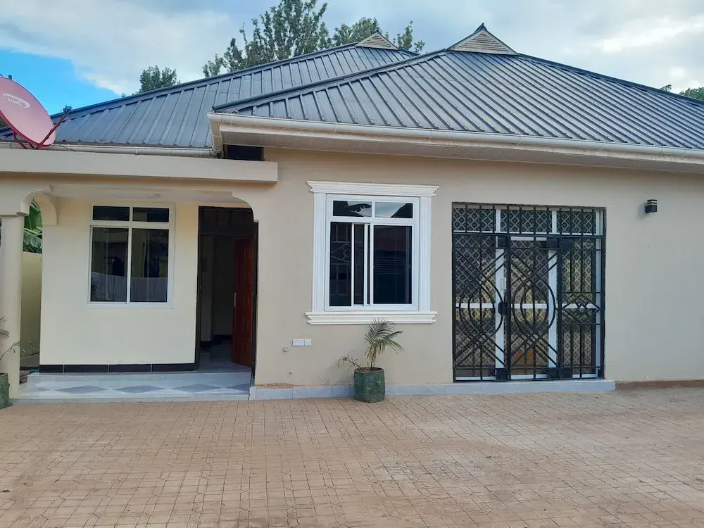 STAN LODGE Babati