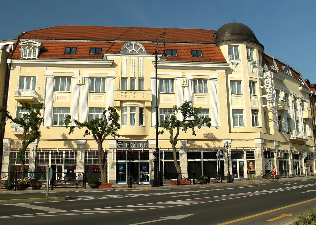 Hotel Centrál