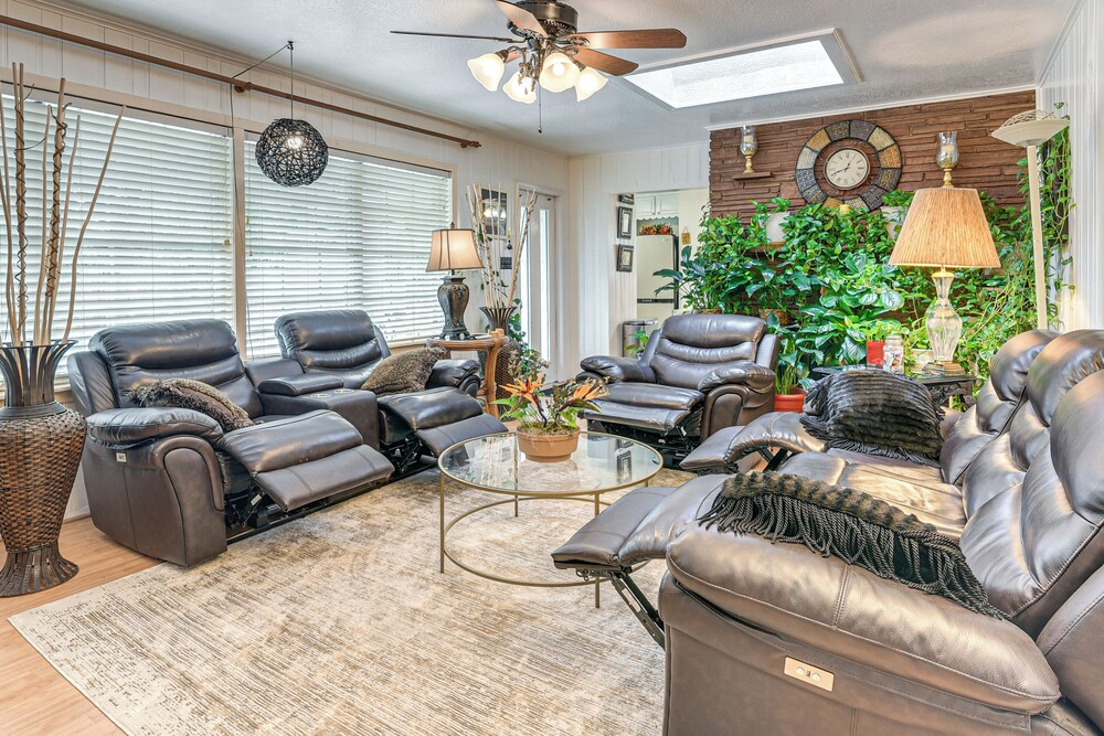Shop, Dine & Explore: Home 3 Mi to NRG Stadium