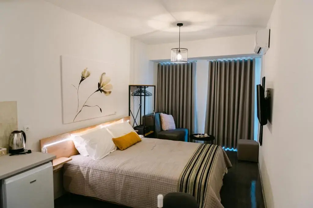 MAGNOLIA SUITES
