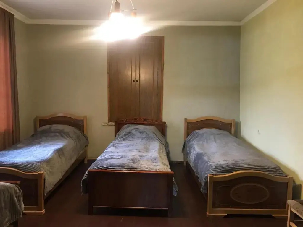 House of Happy, 2 bedrooms