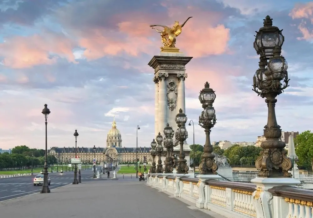 Eiffel Tower Family - Wifi  - AC