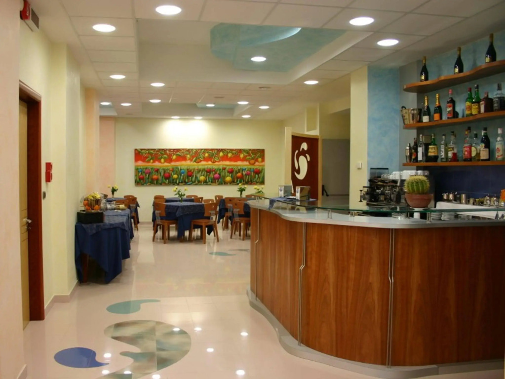 Piccadilly Hotel