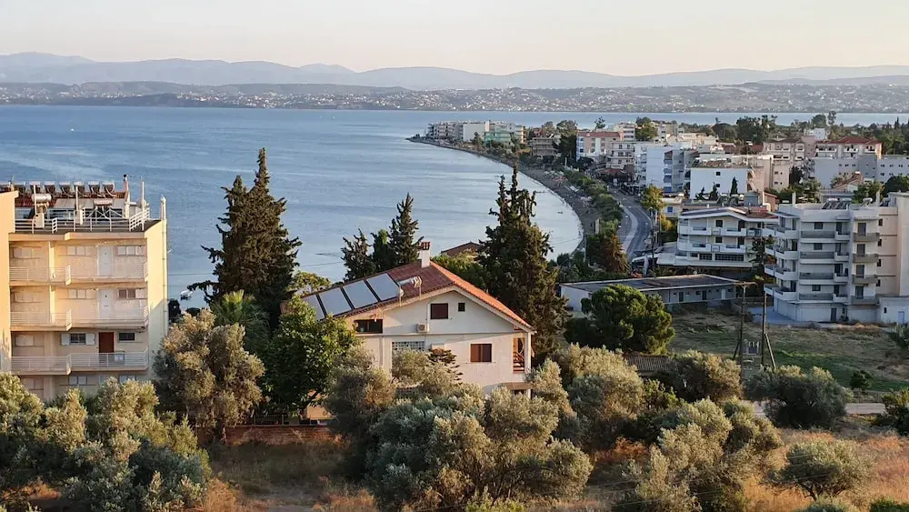 Lefkadi Apartments by the sea