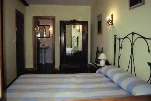 Posada La Escuela De Cicera