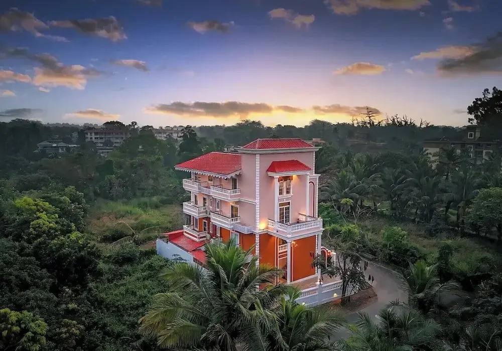 Vega Suites with Private Indoor Pool