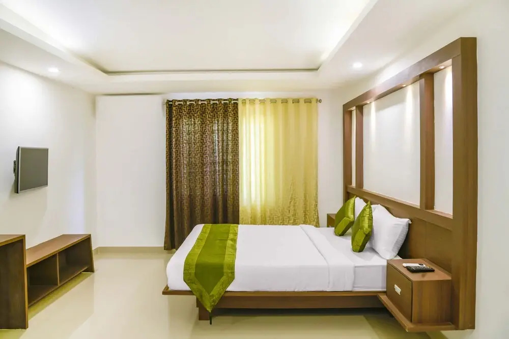 Hotel Al Saj by OYO Rooms
