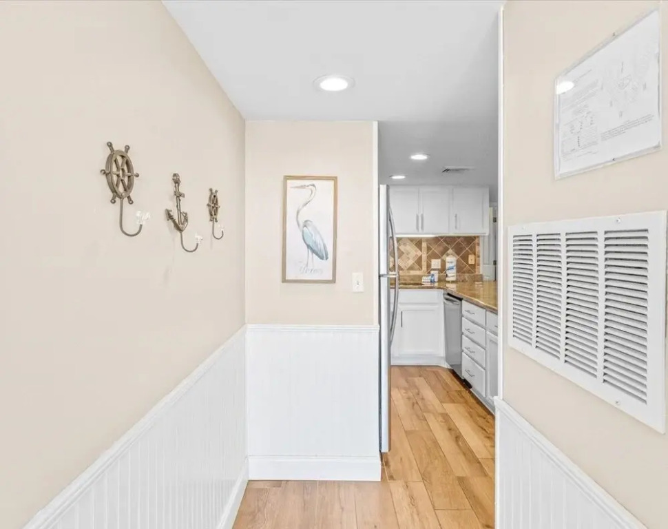 Holiday Surf And Racquet Club 610 2 Bedroom Condo by Redawning