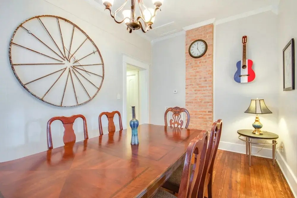 3Br 3BA Historic Remodeled House Downtown Nashville by RedAwning