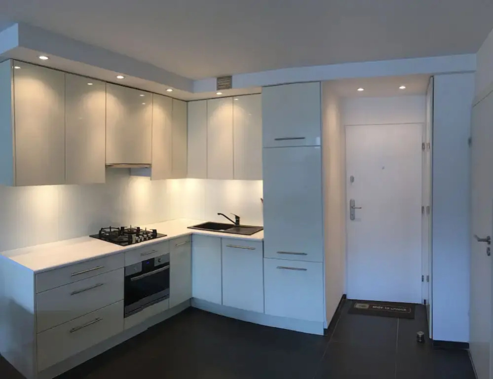 Blue Books Apartments