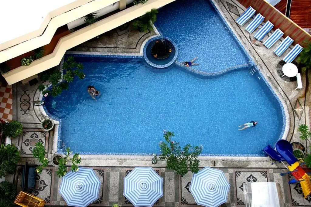 Hotel Grand Tiga Mustika