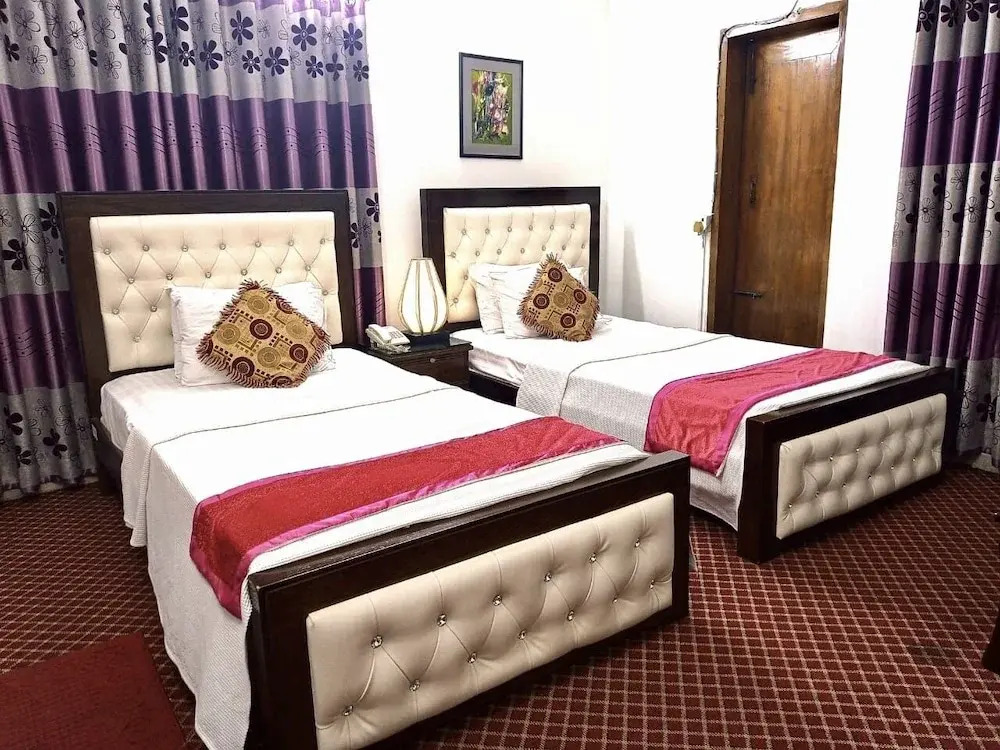 Hotel De Meridian Ltd