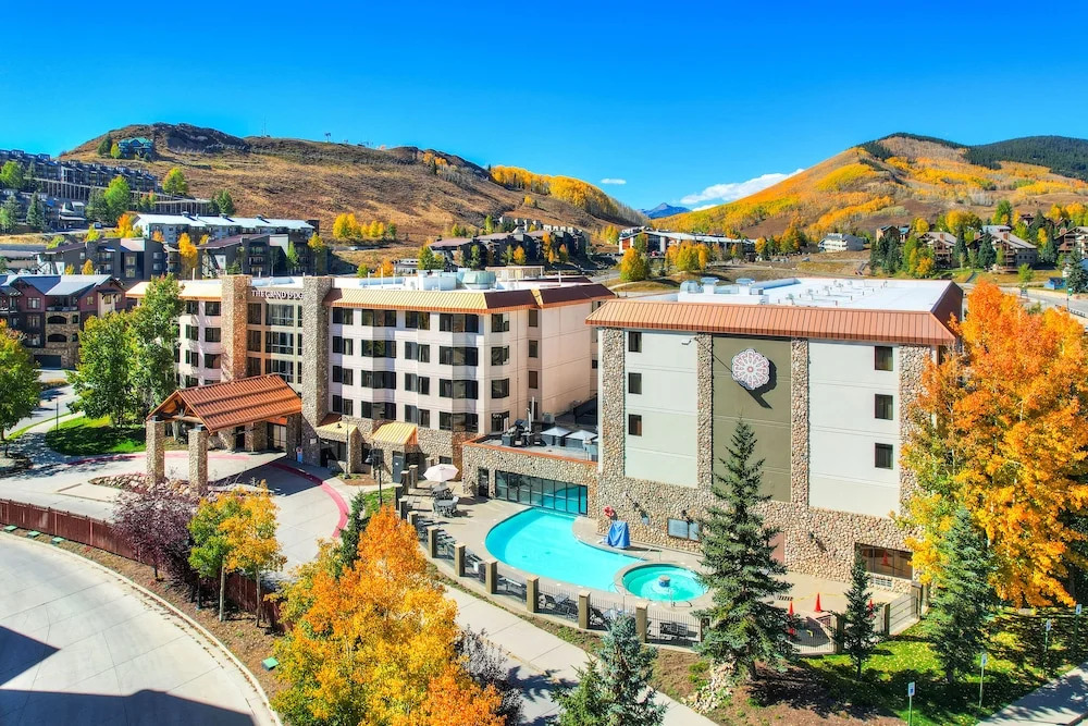 Grand Lodge by Crested Butte Lodging