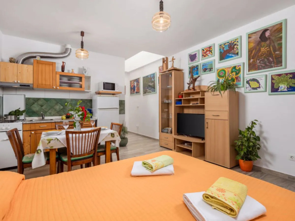 Apartment Sandalj Pomarkku 41305