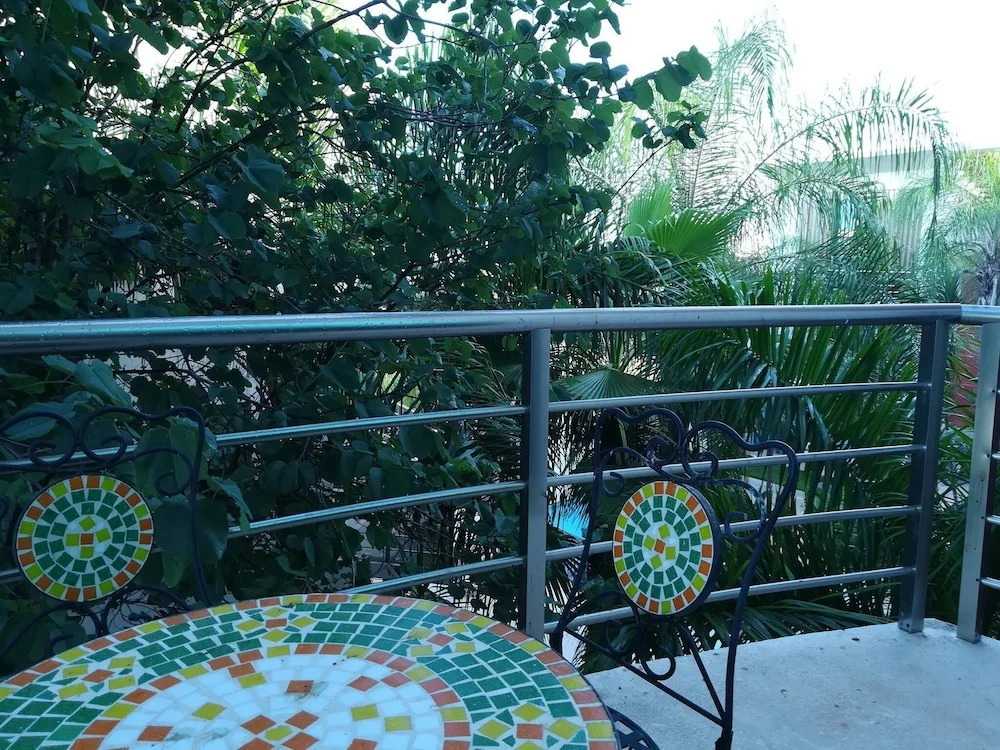 Location Plus 110mts2,2 Bedrooms, 3 Balconies Pool