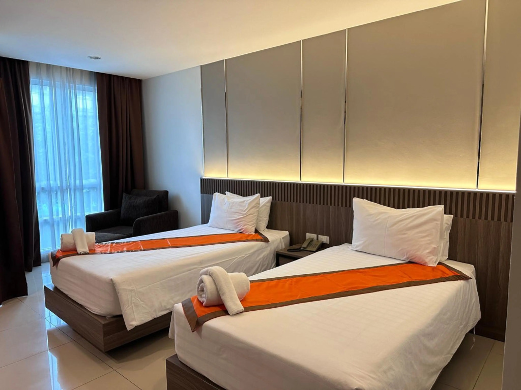 Crystal Suites Suvarnbhumi Airport