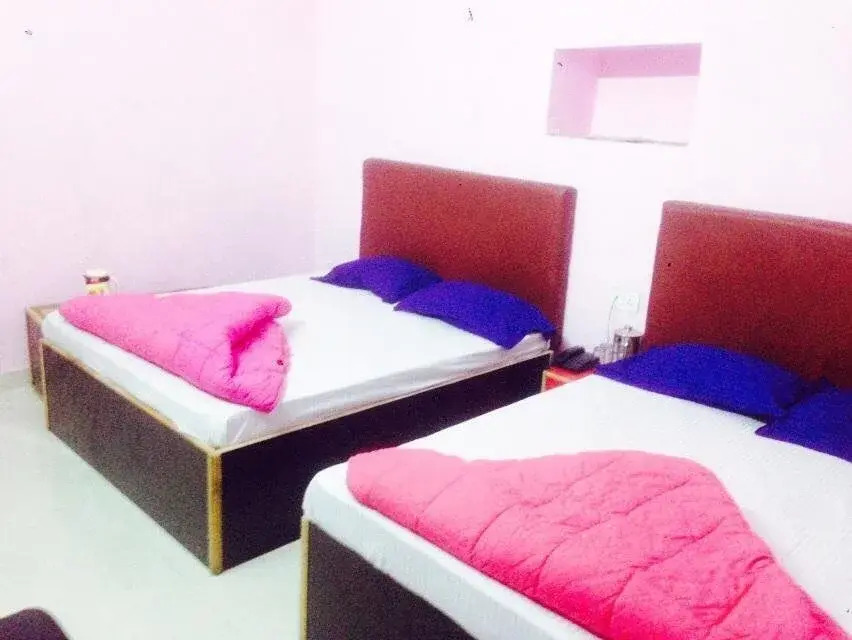 Hotel J.J Residency