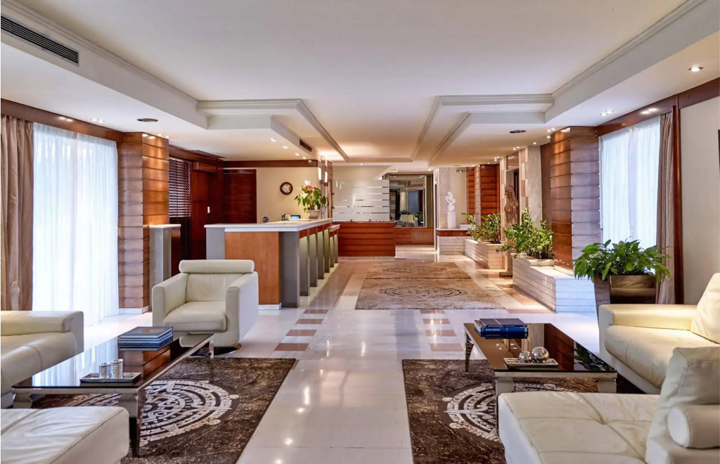 Blazer Suites Hotel