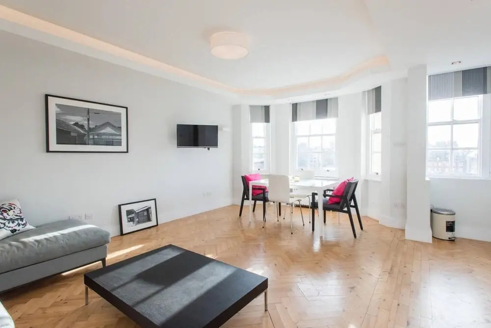Distinctive Kensington 1-bed flat