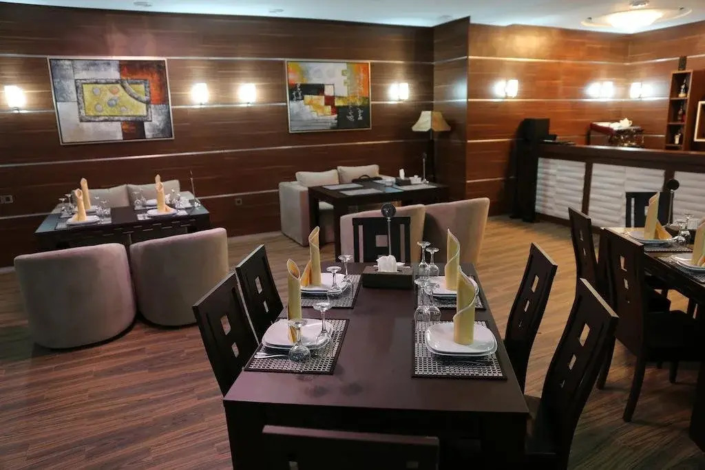 Luxe Lankaran Hotel