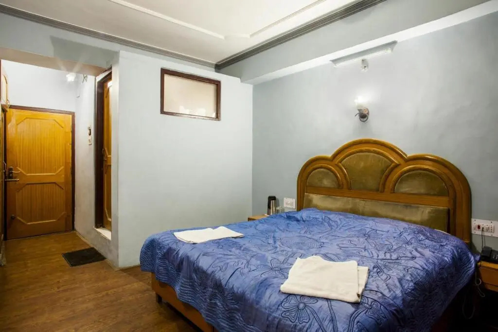 Hotel Shaneel Residency