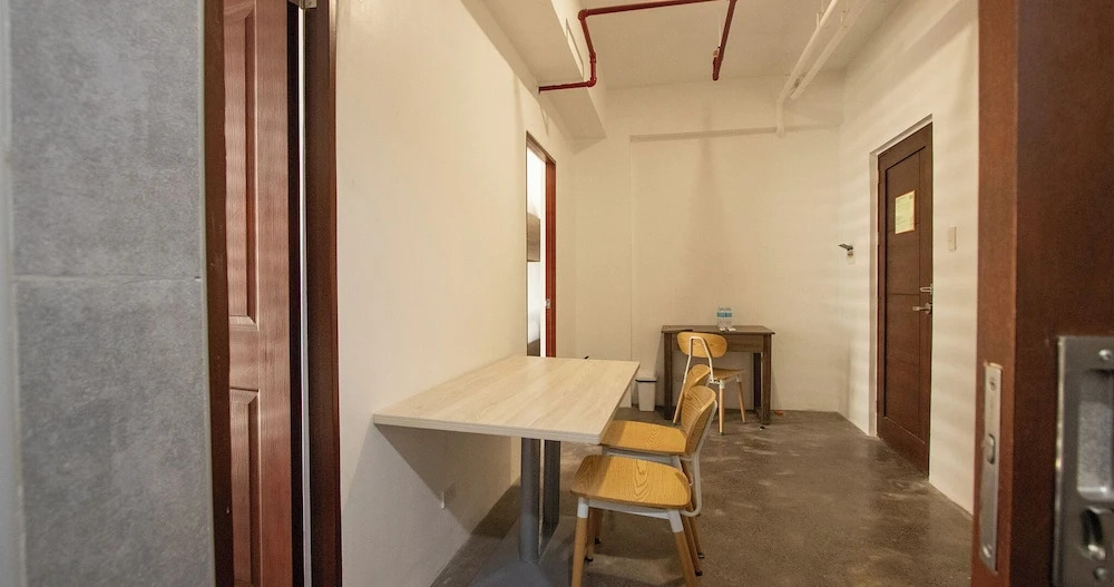 Хостел The Pad Co-Living