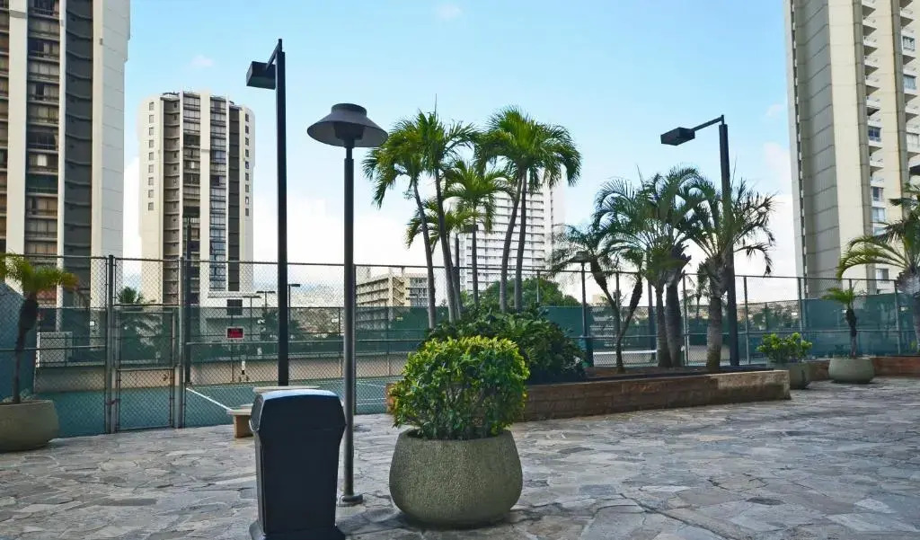 Waikiki Sunset 2105 Paradise Awaits 1-bedroom Superior Suite with Incredible Views