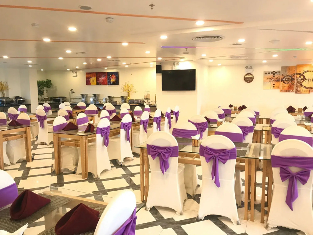 Grand Jeep Hotel Danang