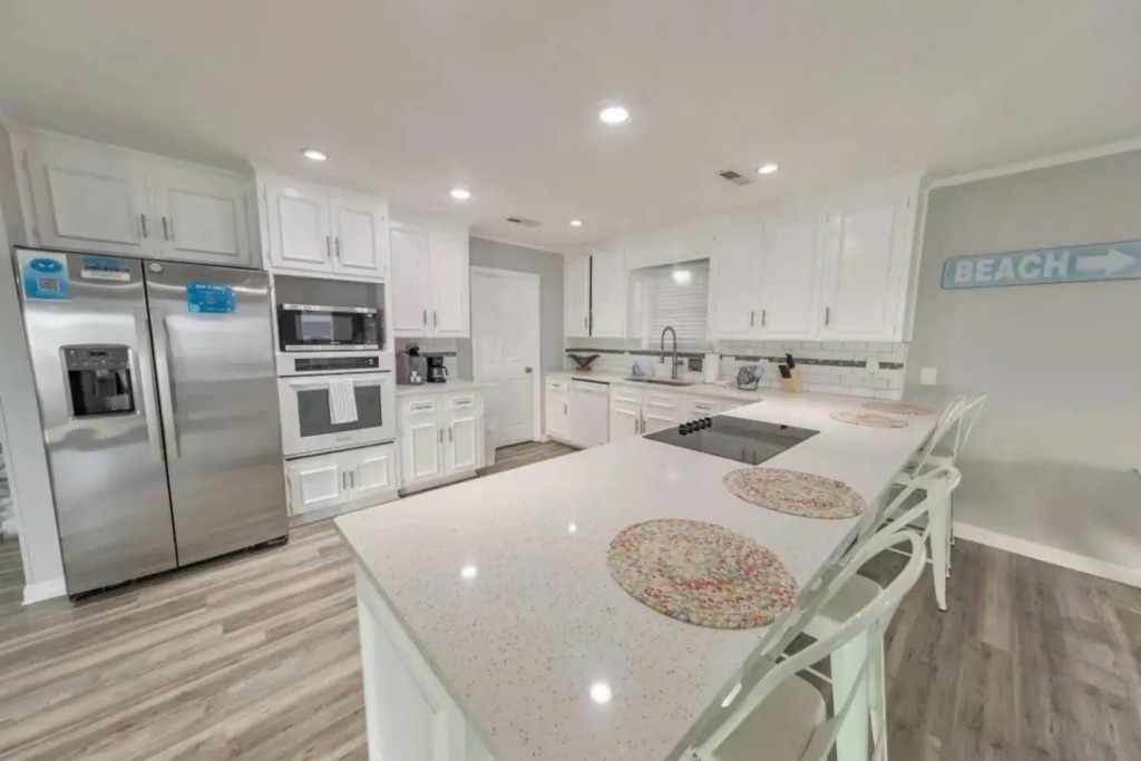 4125 Nancee Dr, Panama City Beach, FL 32408
