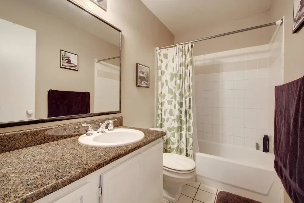 AustinStays 2 Bedroom Downtown Suite