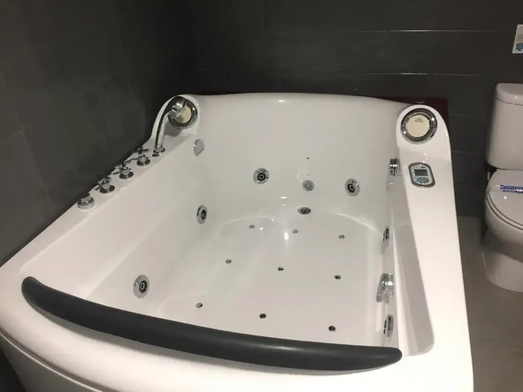 Deluxe Hostels & Suites Merida