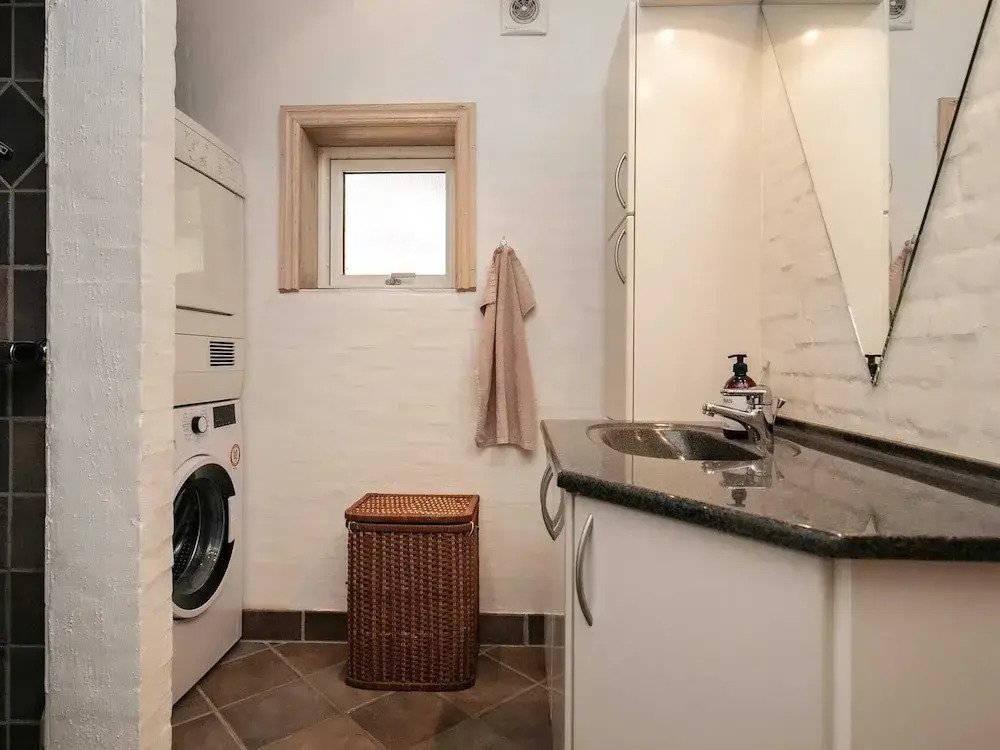10 Person Holiday Home in Albaek