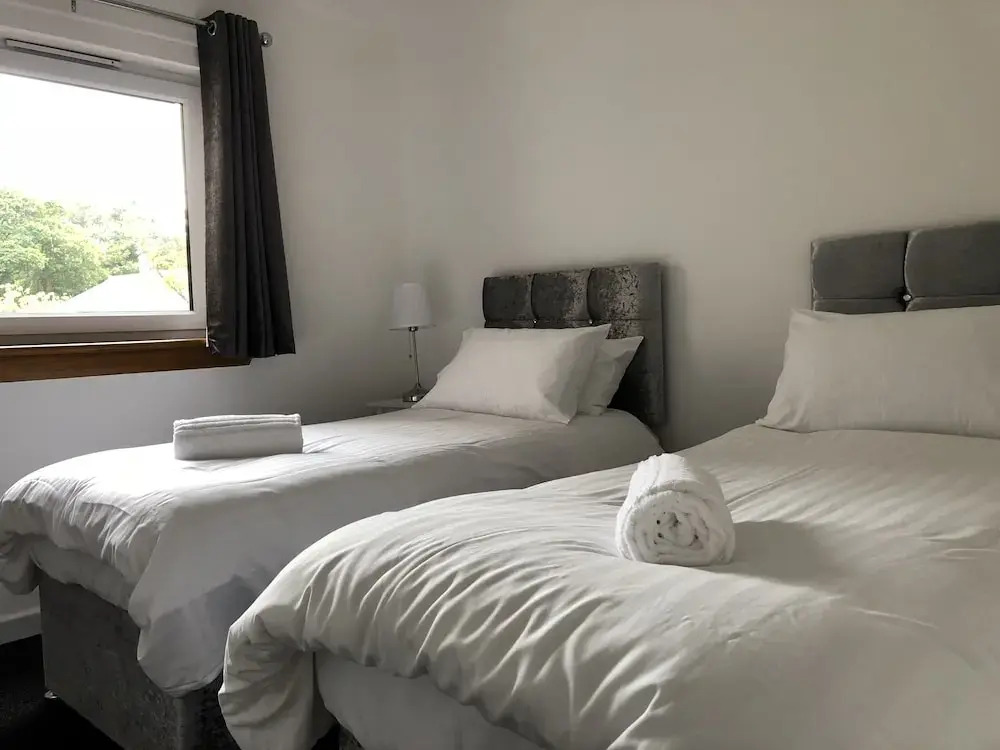 Dysart Apartment