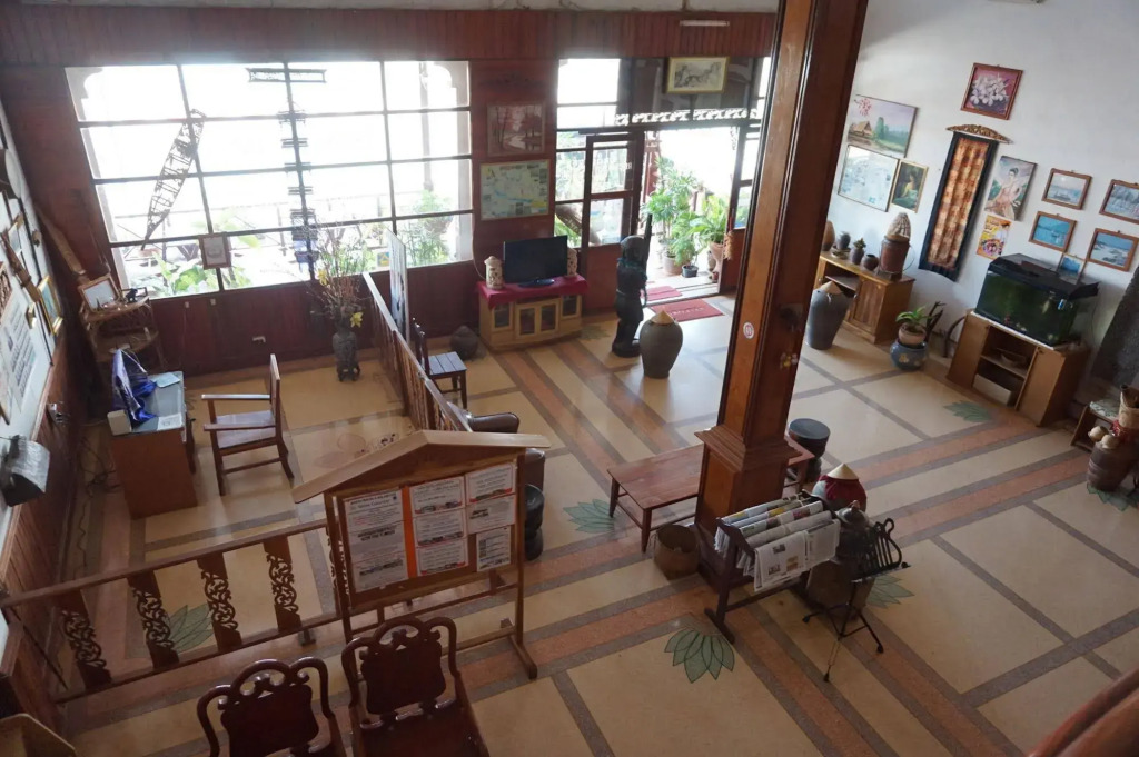 Champa Hotel