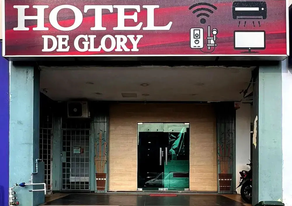 De Glory Hotel USJ 21