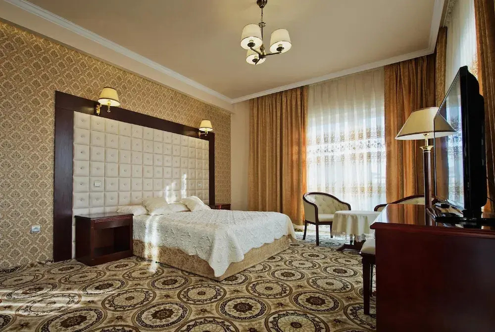 Royal Park Hotel & Spa