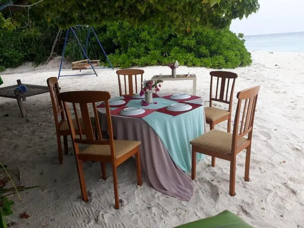 Отель Kuri Beach View Inn
