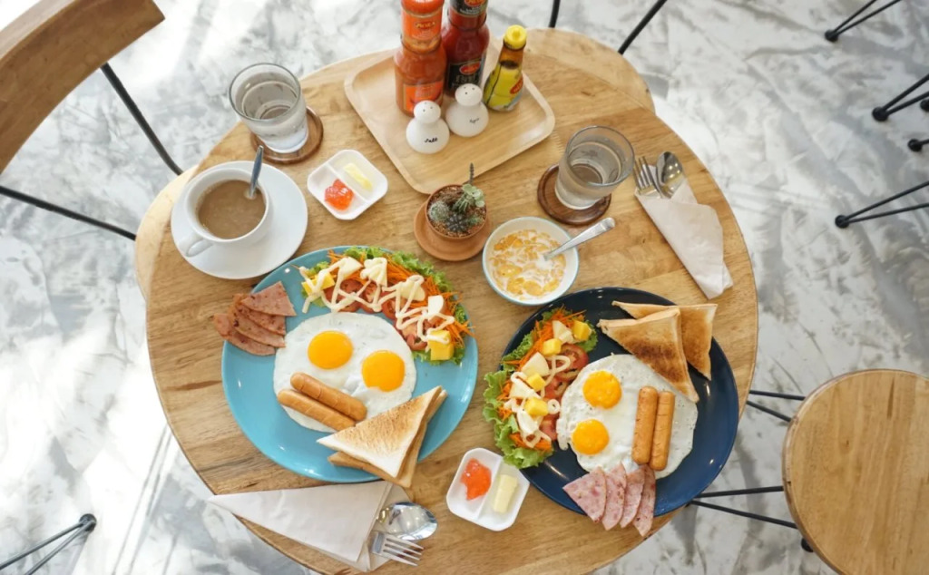 BEDGASM Hotel x Cafe Nimman