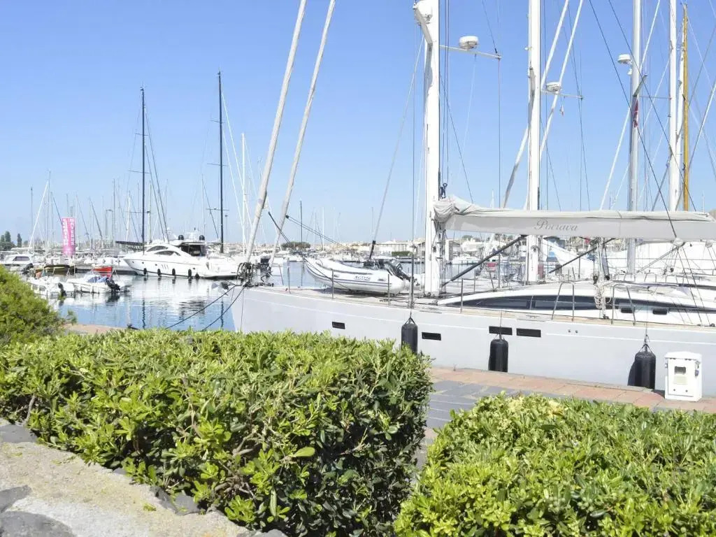 Appartement Cap d'Agde, 1 pièce, 4 personnes - FR-1-249-6