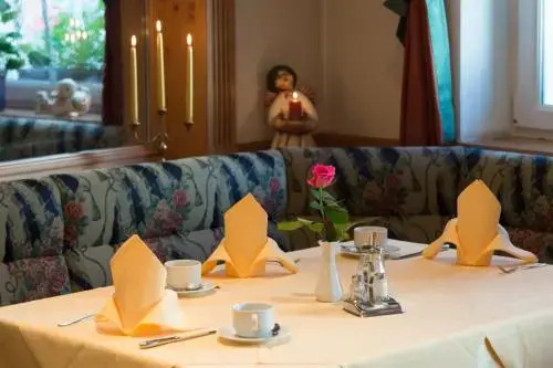 Hotel zum Wolf