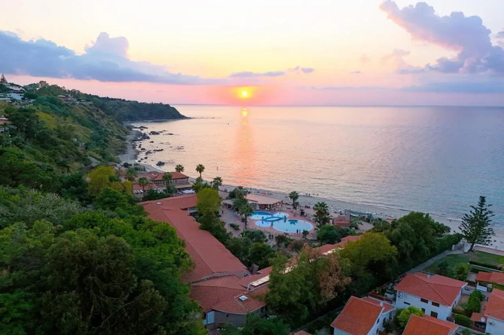Baia Tropea Resort