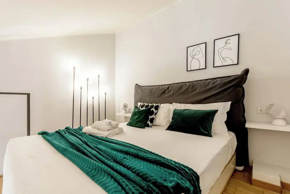 Centro Vicolo Fiori - Modern Split-level Apartment