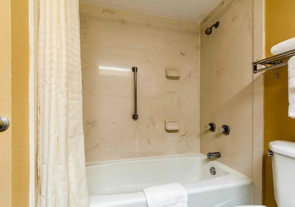 Rodeway Inn